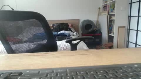 fravka online show from April 3, 2026, 8:45 am