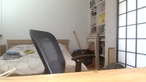 fravka online show from July 24, 2026, 2:04 pm