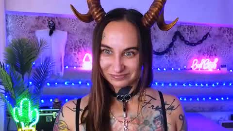 Freak online show from September 12, 2025, 10:26 am