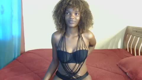 Nessa-Independent model online show from February 1, 2025, 2:45 pm
