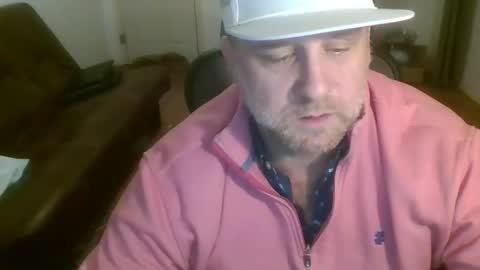 poundyouout1969 online show from February 1, 2026, 5:17 am