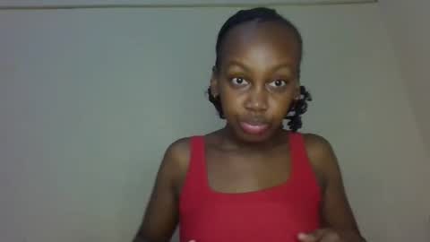 freaky_beauty online show from June 3, 2026, 6:46 pm