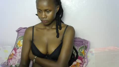 freaky_delliah online show from February 21, 2025, 12:06 pm