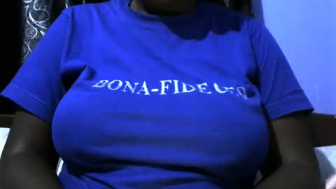 Snapshot of freaky_hearts chatting on March 3, 2026, 3:01 am ellina online show from March 3, 2026, 3:01 am