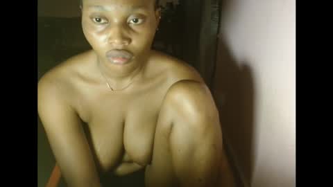 luna online show from November 20, 2025, 4:23 am