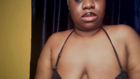 freaky slut5 online show from May 31, 2026, 4:31 am