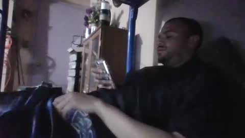 Snapshot of freakyfreddie48 chatting on January 20, 2025, 1:21 pm freakyfreddie48 online show from January 20, 2025, 1:21 pm