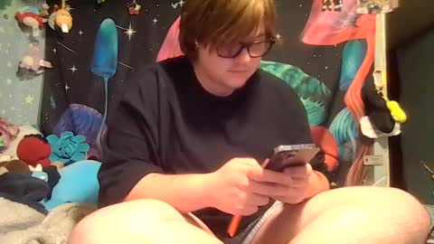 freakyftmboi online show from December 19, 2025, 4:41 am