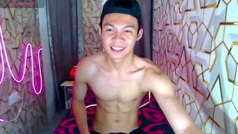 Snapshot of freakymarkxxx chatting on June 15, 2026, 3:14 pm Mark online show from June 15, 2026, 3:14 pm