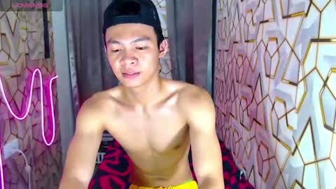 Snapshot of freakymarkxxx chatting on June 20, 2026, 11:24 am Mark online show from June 20, 2026, 11:24 am