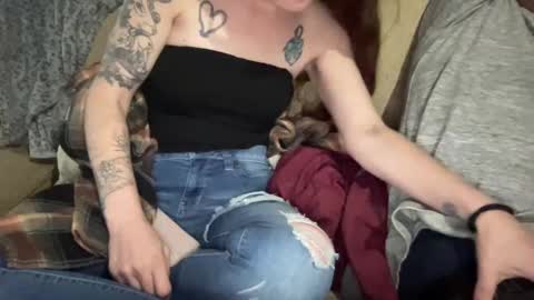 freakyredgivinghead online show from November 16, 2025, 8:36 pm