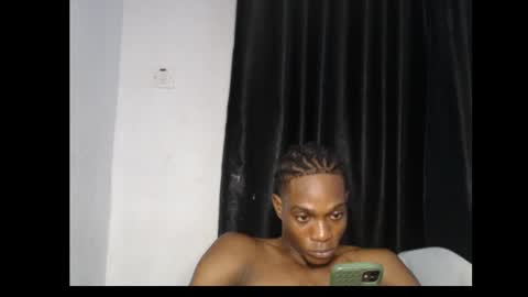 Snapshot of freakyslut30 chatting on February 6, 2025, 3:16 am freakyslut30 online show from February 6, 2025, 3:16 am