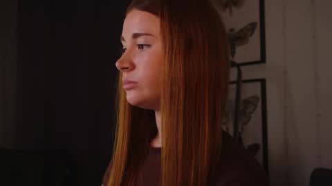 Diyana online show from September 27, 2025, 10:04 pm