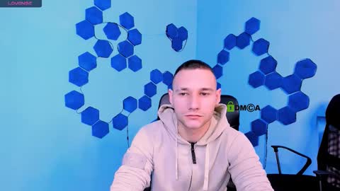 Freddy online show from December 5, 2025, 10:57 am