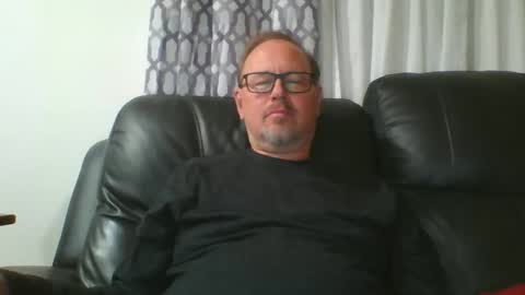 Just  Fred online show from April 21, 2026, 5:14 am