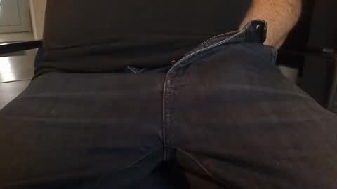 freddy037 online show from February 2, 2026, 1:32 pm