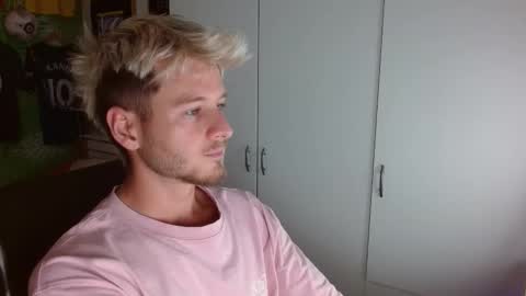 Snapshot of freddy_star chatting on September 20, 2025, 2:18 pm Frederick Perin online show from September 20, 2025, 2:18 pm