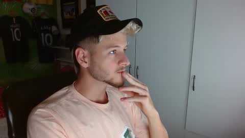 Snapshot of freddy_star chatting on October 3, 2025, 11:51 am Frederick Perin online show from October 3, 2025, 11:51 am