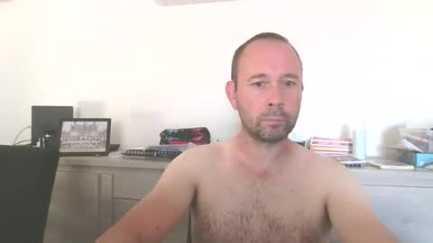 fredodu41 online show from July 6, 2026, 3:58 pm