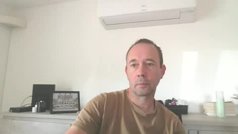 fredodu41 online show from July 27, 2026, 10:11 am