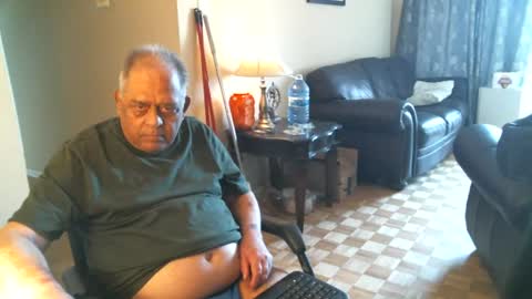 Snapshot of fredthetiger chatting on June 24, 2026, 3:11 pm fredthetiger online show from June 24, 2026, 3:11 pm