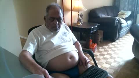 Snapshot of fredthetiger chatting on July 6, 2026, 3:14 pm fredthetiger online show from July 6, 2026, 3:14 pm