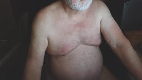 Snapshot of free_amos chatting on April 11, 2026, 7:02 am free_amos online show from April 11, 2026, 7:02 am