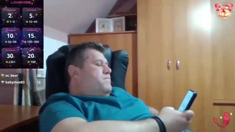 freeboy80180 online show from January 17, 2025, 5:51 pm