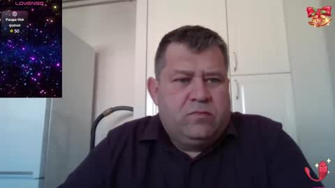 freeboy80180 online show from January 29, 2025, 11:41 am