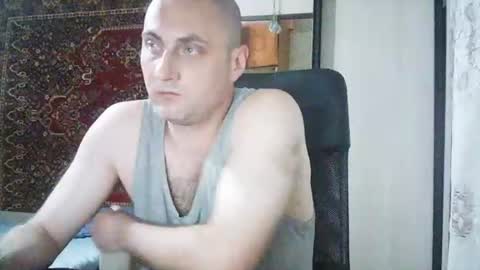 Snapshot of freeeman90 chatting on June 11, 2026, 8:40 pm freeeman90 online show from June 11, 2026, 8:40 pm