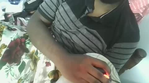 freeforyoubby online show from November 8, 2025, 9:57 pm