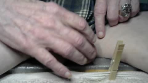 Snapshot of freewillie1234 chatting on December 11, 2024, 1:37 am I am a total slave slut. I would like to have multiple owners to use me every day. online show from December 11, 2024, 1:37 am