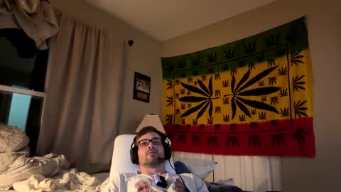 freezeskiii online show from September 15, 2025, 12:54 am