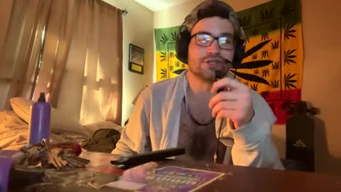 freezeskiii online show from September 17, 2025, 2:08 pm