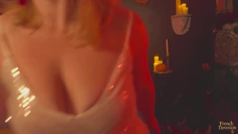 Louise or Lou 3 online show from October 14, 2025, 6:20 pm