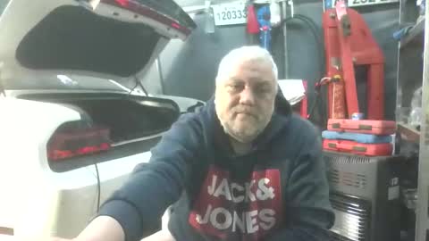 Snapshot of frenchdaddy95 chatting on March 9, 2026, 9:30 pm frenchdaddy95 online show from March 9, 2026, 9:30 pm