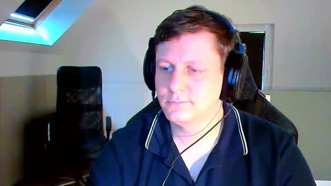 French fries online show from October 25, 2025, 7:27 am