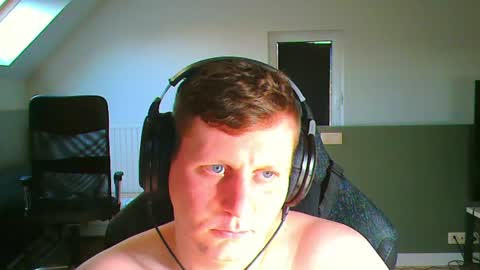 Snapshot of frenchfrieswithmayo chatting on July 11, 2026, 7:38 pm French fries online show from July 11, 2026, 7:38 pm