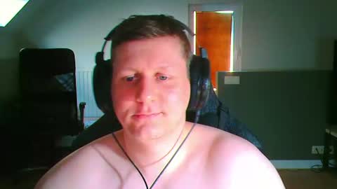 Snapshot of frenchfrieswithmayo chatting on July 12, 2026, 11:34 am French fries online show from July 12, 2026, 11:34 am