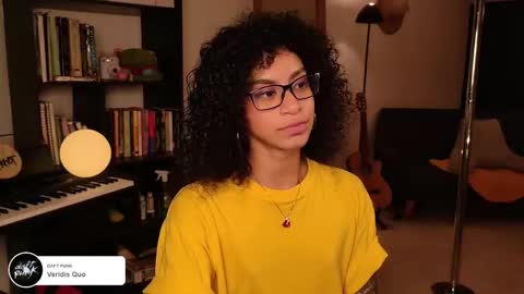 Vale online show from October 17, 2025, 4:59 am