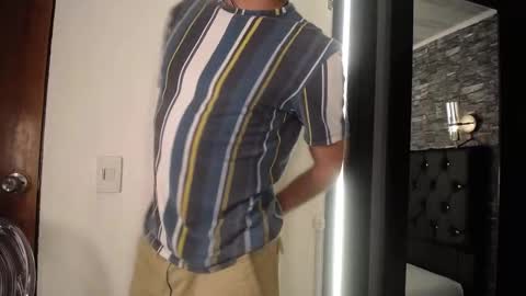 Fresh Mei online show from October 3, 2025, 3:58 am