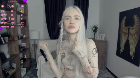 Freya online show from February 27, 2026, 6:41 pm