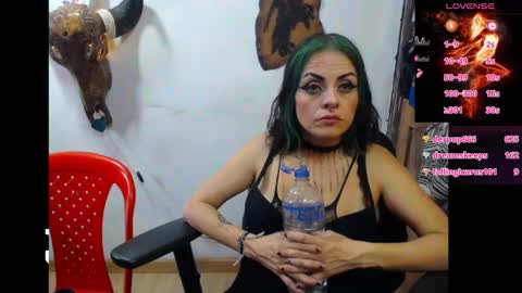 freyaa_sorceress online show from December 17, 2024, 6:31 pm