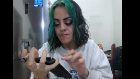 freyaa_sorceress online show from January 14, 2025, 7:27 am