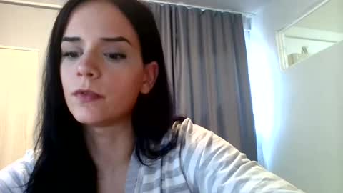 Freya online show from January 27, 2025, 2:02 pm