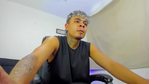 Snapshot of freyva_ chatting on July 16, 2026, 6:36 pm freyva_ online show from July 16, 2026, 6:36 pm