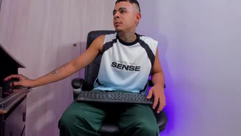 Snapshot of freyva_ chatting on August 6, 2026, 5:09 am freyva_ online show from August 6, 2026, 5:09 am