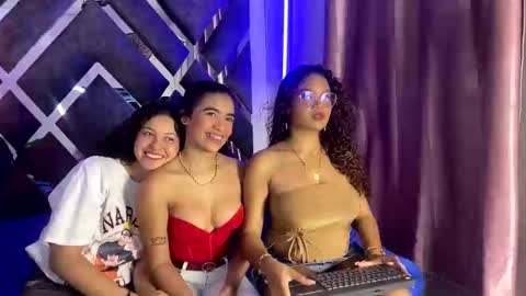 Snapshot of frezzita_ chatting on September 13, 2025, 7:57 pm Frezzita online show from September 13, 2025, 7:57 pm