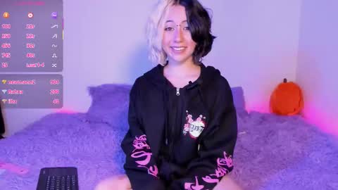 Snapshot of frida_lassi_ chatting on September 28, 2025, 5:57 am frida_lassi_ online show from September 28, 2025, 5:57 am