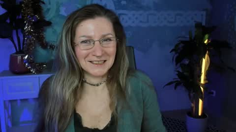 Frida Tander online show from January 15, 2025, 9:02 am